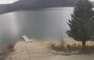 Riva del lago Arvo a Lorica